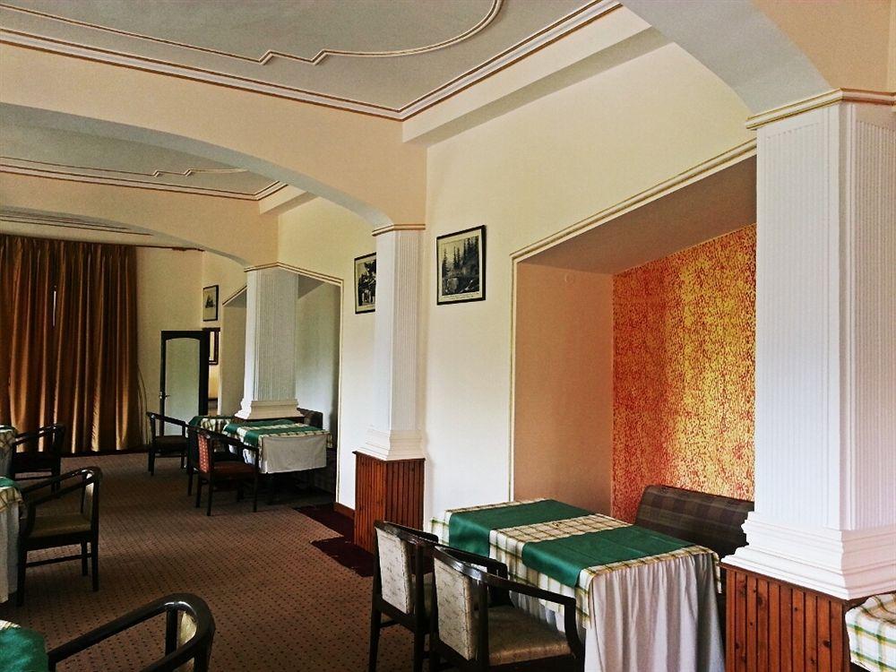 Royal Jardin Whistling Pines Resort Shimla Exterior foto